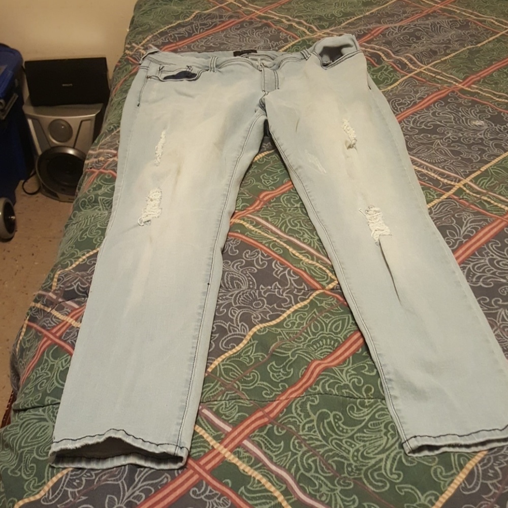 Jeans